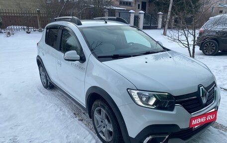 Renault Sandero II рестайлинг, 2018 год, 1 200 000 рублей, 3 фотография