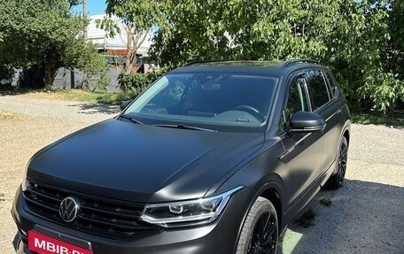 Volkswagen Tiguan II, 2023 год, 4 750 000 рублей, 27 фотография