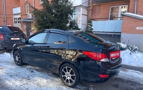 Hyundai Solaris II рестайлинг, 2011 год, 790 000 рублей, 4 фотография