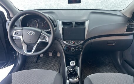 Hyundai Solaris II рестайлинг, 2011 год, 790 000 рублей, 25 фотография