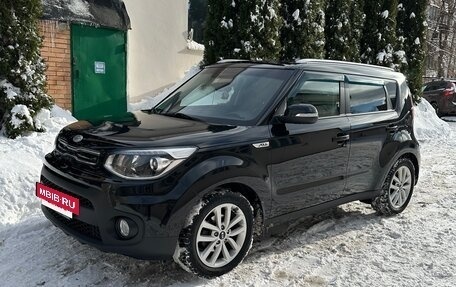 KIA Soul II рестайлинг, 2018 год, 1 900 000 рублей, 2 фотография