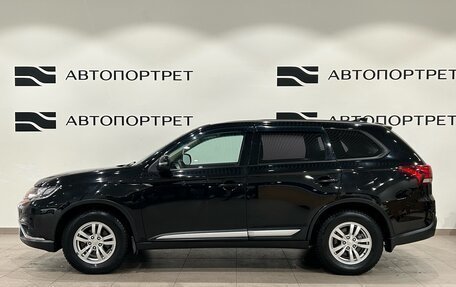 Mitsubishi Outlander III рестайлинг 3, 2018 год, 2 199 000 рублей, 2 фотография