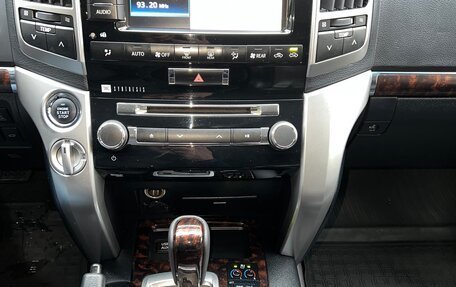 Toyota Land Cruiser 200, 2012 год, 4 300 000 рублей, 11 фотография