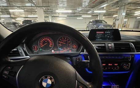 BMW 3 серия, 2017 год, 2 350 000 рублей, 13 фотография