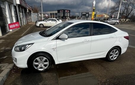 Hyundai Solaris II рестайлинг, 2012 год, 1 060 000 рублей, 2 фотография