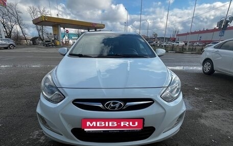 Hyundai Solaris II рестайлинг, 2012 год, 1 060 000 рублей, 16 фотография