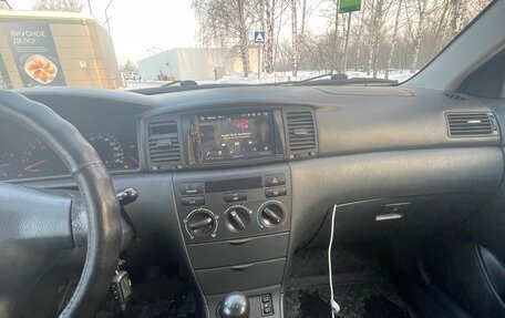 Toyota Corolla, 2005 год, 800 000 рублей, 7 фотография