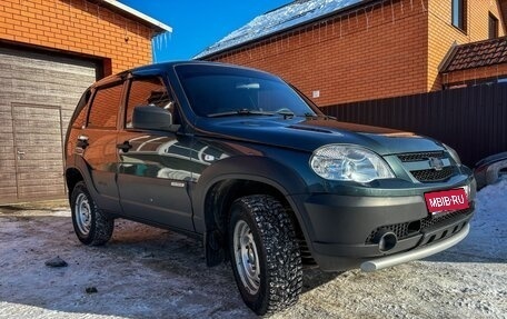 Chevrolet Niva I рестайлинг, 2016 год, 760 000 рублей, 1 фотография