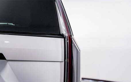 Cadillac Escalade V, 2025 год, 25 500 000 рублей, 11 фотография