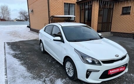 KIA Rio IV, 2019 год, 1 550 000 рублей, 3 фотография