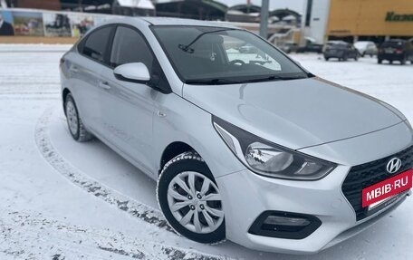 Hyundai Solaris II рестайлинг, 2017 год, 1 240 000 рублей, 13 фотография