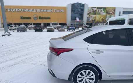 Hyundai Solaris II рестайлинг, 2017 год, 1 240 000 рублей, 33 фотография