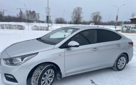 Hyundai Solaris II рестайлинг, 2017 год, 1 240 000 рублей, 30 фотография