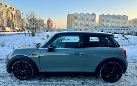 MINI Hatch, 2018 год, 1 930 000 рублей, 5 фотография