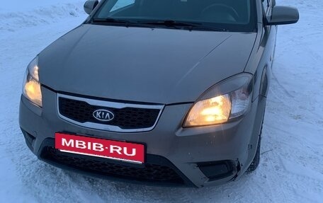 KIA Rio II, 2011 год, 630 000 рублей, 4 фотография