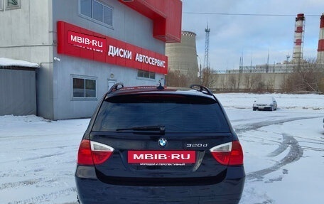 BMW 3 серия, 2007 год, 1 200 000 рублей, 11 фотография