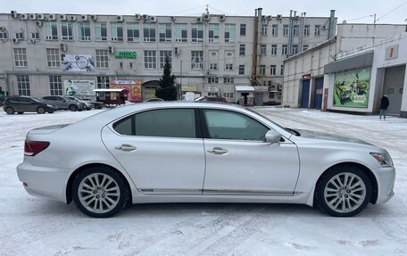 Lexus LS IV, 2013 год, 3 300 000 рублей, 7 фотография