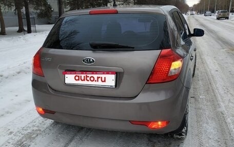 KIA cee'd I рестайлинг, 2010 год, 670 000 рублей, 3 фотография