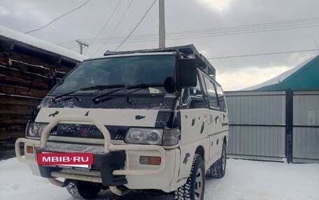 Mitsubishi Delica III, 1991 год, 425 000 рублей, 8 фотография