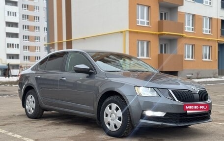 Skoda Octavia, 2018 год, 1 555 000 рублей, 7 фотография