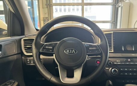 KIA Sportage IV рестайлинг, 2020 год, 2 835 000 рублей, 15 фотография