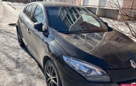 Renault Megane III, 2012 год, 880 000 рублей, 3 фотография