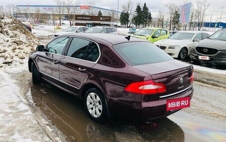 Skoda Superb III рестайлинг, 2012 год, 1 650 000 рублей, 5 фотография