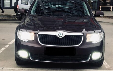 Skoda Superb III рестайлинг, 2012 год, 1 650 000 рублей, 10 фотография