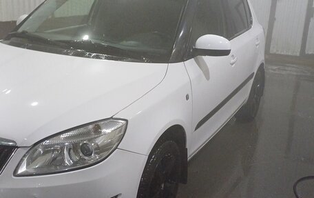 Skoda Fabia II, 2012 год, 770 000 рублей, 2 фотография