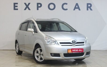 Toyota Corolla Verso I, 2005 год, 850 000 рублей, 7 фотография