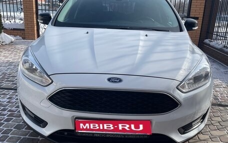 Ford Focus III, 2017 год, 1 360 000 рублей, 2 фотография