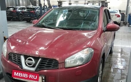 Nissan Qashqai, 2011 год, 870 000 рублей, 1 фотография