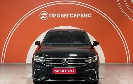 Volkswagen Tiguan II, 2022 год, 3 560 000 рублей, 2 фотография