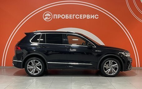 Volkswagen Tiguan II, 2022 год, 3 560 000 рублей, 4 фотография