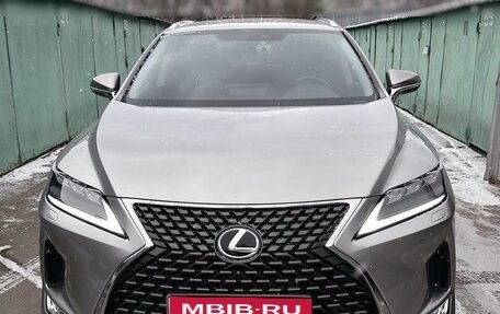 Lexus RX IV рестайлинг, 2020 год, 5 500 000 рублей, 1 фотография