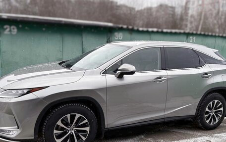 Lexus RX IV рестайлинг, 2020 год, 5 500 000 рублей, 2 фотография