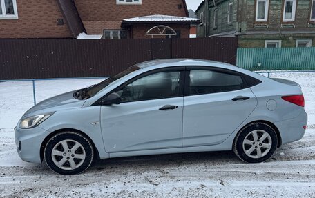 Hyundai Solaris II рестайлинг, 2013 год, 955 000 рублей, 5 фотография