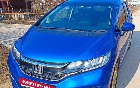 Honda Fit III, 2018 год, 1 345 000 рублей, 3 фотография