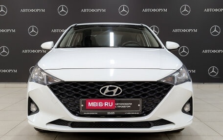 Hyundai Solaris II рестайлинг, 2020 год, 1 575 000 рублей, 2 фотография