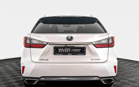 Lexus RX IV рестайлинг, 2019 год, 4 950 000 рублей, 6 фотография