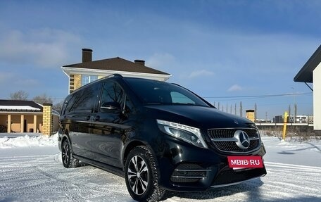 Mercedes-Benz V-Класс, 2021 год, 8 700 000 рублей, 5 фотография