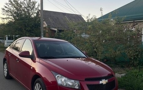 Chevrolet Cruze II, 2010 год, 620 000 рублей, 5 фотография