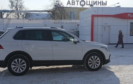 Volkswagen Tiguan II, 2021 год, 2 480 000 рублей, 6 фотография