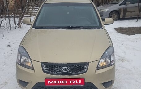 KIA Rio II, 2005 год, 450 000 рублей, 1 фотография