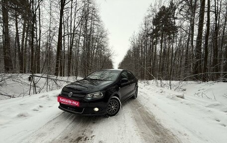 Volkswagen Polo VI (EU Market), 2014 год, 800 000 рублей, 3 фотография