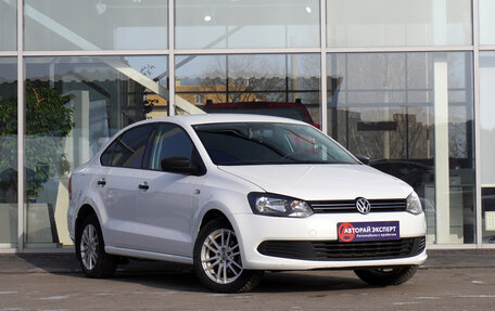 Volkswagen Polo VI (EU Market), 2014 год, 675 000 рублей, 3 фотография