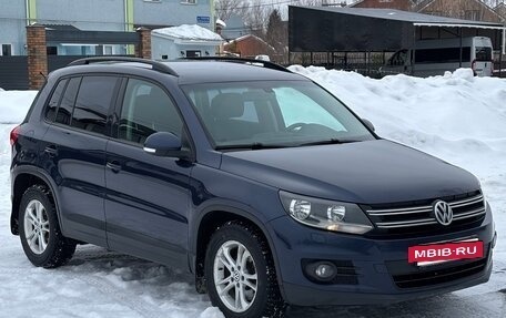 Volkswagen Tiguan I, 2012 год, 1 040 000 рублей, 2 фотография