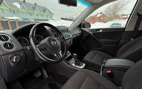 Volkswagen Tiguan I, 2012 год, 1 040 000 рублей, 10 фотография