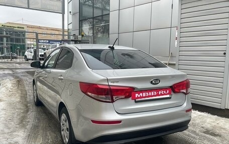 KIA Rio III рестайлинг, 2017 год, 1 030 000 рублей, 2 фотография