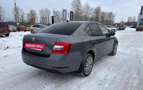 Skoda Octavia, 2018 год, 1 768 000 рублей, 6 фотография